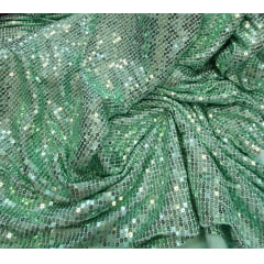 Paetê de Malha Bordado Verde Menta - Comprimento 1 m x Largura 1,50 m