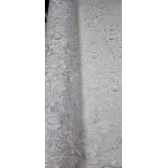 Renda Bordada London 3D Branco Modelo 17 - Comprimento 0,95 cm x Largura 1,30 m