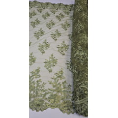 Tule Bordado com Bico Verde Oliva 13   - Comprimento 0,60 cm x largura 1,35 m
