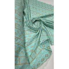 Layse Bordada Azul Piscina com Kaki - Comprimento 0,90 cm x Largura 1,35 m