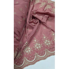 Layse Barrada dos 2 Lados Bicolor Fundo Goiaba e Bordado Kaki - Comprimento 0,50 cm x Largura 1,35 m