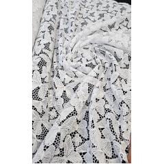 Renda Guipir Branca Borboletas - Comprimento 0,80 cm x Largura 1,35 m
