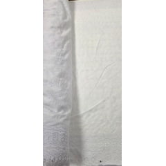 Layse Bordada Surat Branco COM SUJEIRA - Comprimento 1,50 m x Largura 1,35 m