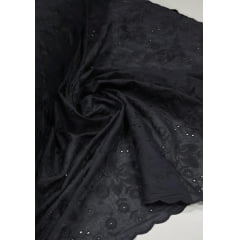 Layse Bordada Preto Modelo I06 COM SUJEIRA - Comprimento 1,30 m x Largura 1,30 m