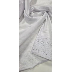 Layse Bordada Surat Branco - Comprimento 1 m x Largura 1,35 m 