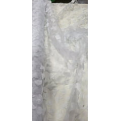 Tule Bordado com Borboletas em 3D Branco - Comprimento 1 m x Largura 1,30 m