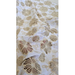 Layse Richelieu Flores Bicolor Branco com Kaki - Comprimento 1 m x Largura 1,30 m Layse Richelieu Flores Bicolor Branco com Kaki - Comprimento 1 m x Largura 1,30 m