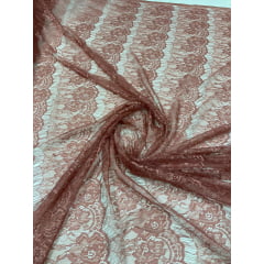 Renda Tipo Chantilly Goiaba Escuro - Comprimento 2,50 m x Largura 1,47 m