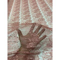 Renda Tipo Chantilly Goiaba Escuro - Comprimento 2,50 m x Largura 1,47 m