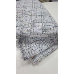 Tweed multicolor com fio metálico raimbow - Comprimento 2,70 m x Largura 1,50 m Tweed multicolor com fio metálico raimbow - Comprimento 2,70 m x Largura 1,50 m