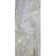 Tule Bordado Alegra 3D Coração Branco - Comprimento 0,60 cm x Largura 1,40 m