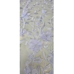Tule Bordado com Pérolas e Flores 3D Branco GDT6125 - Comprimento 0,80 cm x Largura 1,40 m