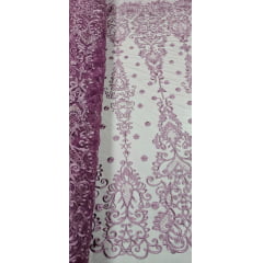 Tule Bordado Arabescos com Bico Uva Claro ST500 