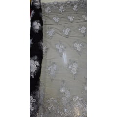 Tule Bordado Europa Preto com Fio Metálico Prata  MCT Modelo 02 