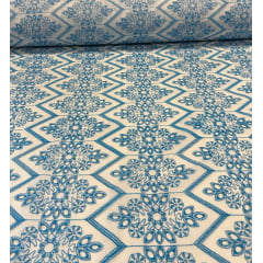 Layse Bordada Bicolor Fundo Branco com Bordado Azul Turquesa Modelo N37