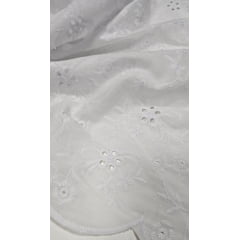 Layse Bordada Branca Modelo 15