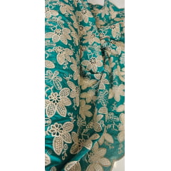 Layse Bordada Premium Bicolor Fundo Verde Esmeralda Bordado em Kaki Modelo 02 