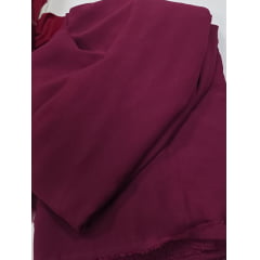 Alfaiataria leve vinho - Comprimento 3,50 m x Largura 1,40 m