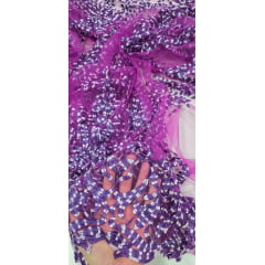 Bordado barrado bicolor  roxo com branco  - Comprimento 3 m x Largura 1,35 m 