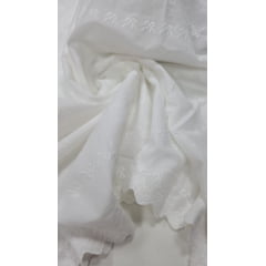 Cambraia Bordada Laços com Bico- Comprimento 1,90 m x Largura 1,40 m 
