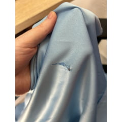 Crepe Amanda Liso Azul Serenity COM SUJEIRA e PEQUENO RASGO  - Largura 1,50 m x Comprimento 1M