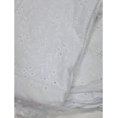 Layse branca com leves manchas - Comprimento 1,30 m x Largura 1,30 m