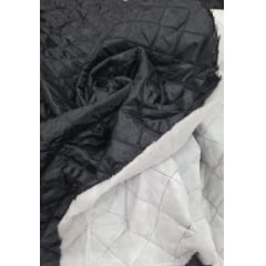 Matelasse triangular preto - Comprimento 1,70 m x Largura 1,45 m 