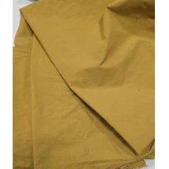 Poliamida mostarda com sujeiras- Comprimento2,50 m x Largura 1,50 m 