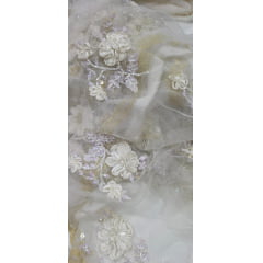 Renda tipo chantily importada Griff creme - Comprimento 3 m x Largura 0,90 cm