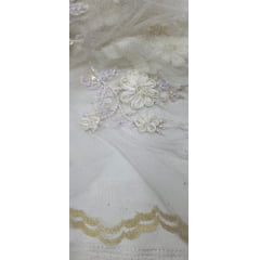 Renda tipo chantily importada Griff creme - Comprimento 3 m x Largura 0,90 cm