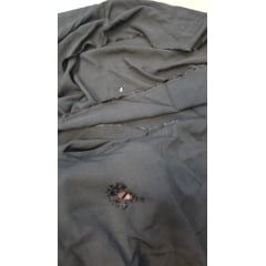 Viscolinho preto com furos - Comprimento 4 m x Largura 1,45 m Viscolinho preto com furos - Comprimento 4 m x Largura 1,45 m