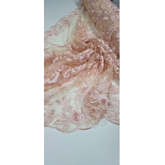 Renda Bordada London 3D Rosa Bebê Fundo Nude Modelo 17