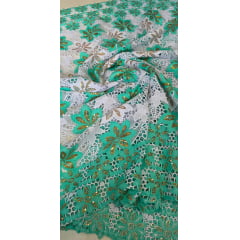 Renda Guipir Nigeriana Bordada Verde Água com Dourado (corte de 4,50 m)