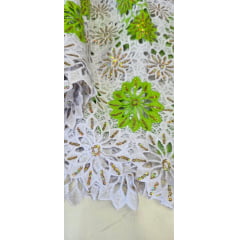 Renda Guipir Nigeriana Bordada Verde Limão com Dourado (corte de 4,50 m)