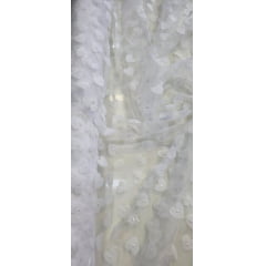 Tule Bordado Alegra 3D Coração Off White Tule Bordado Alegra 3D Coração Off White