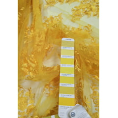 Tule Bordado com Bico Amarelo Ouro Modelo 144