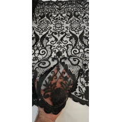 Tule Bordado com Bico Preto 466A