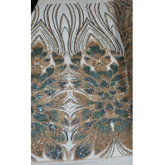 Tule Bordado com Pedrarias Premium Dourado com Verde Cerâmica HT70523