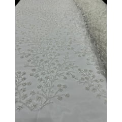 Tule Bordado com Pedrarias Premium Floral Off White J23070