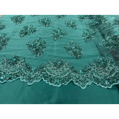 Tule Bordado Coreano Com Pedrarias Verde Esmeralda e Fio Metálico Prata