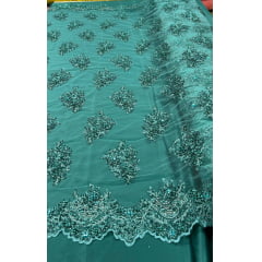 Tule Bordado Coreano Com Pedrarias Verde Esmeralda e Fio Metálico Prata