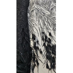 Tule Bordado Premium Com Pedrarias e Plumas Preto