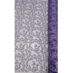 Tule Roxo com Glitter Diamond Flores e Galhos Lilás