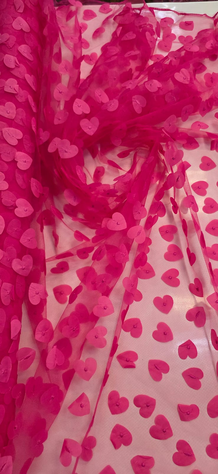 Tule Bordado Alegra 3D Coração Pink