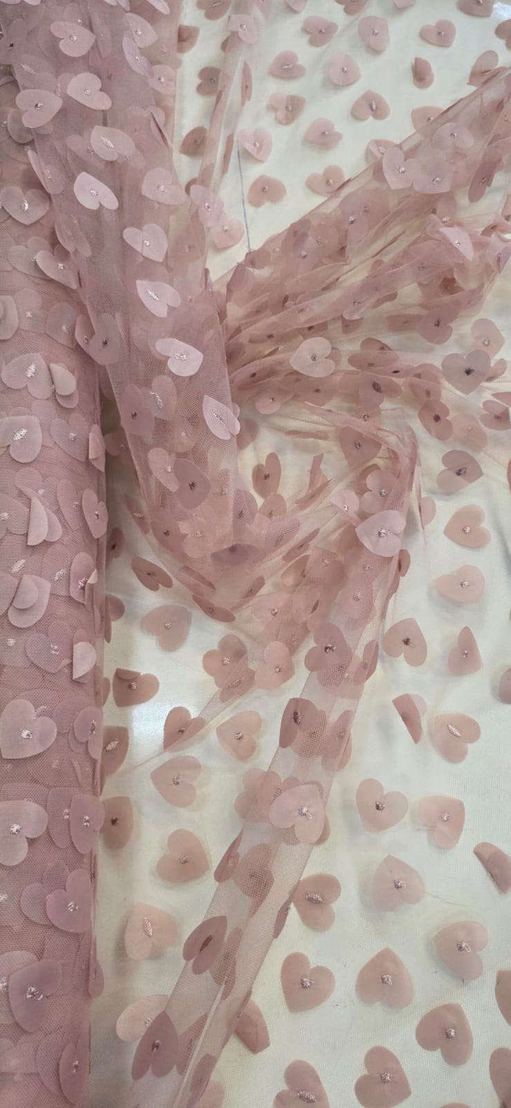 Tule Bordado Alegra 3D Coração Rosê