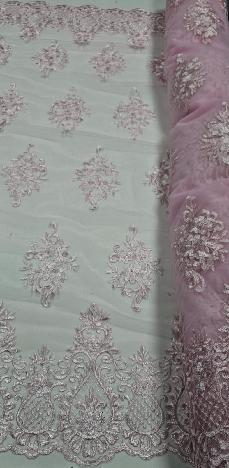 Tule Bordado com Bico Rosa Bebê  LS2321D15  