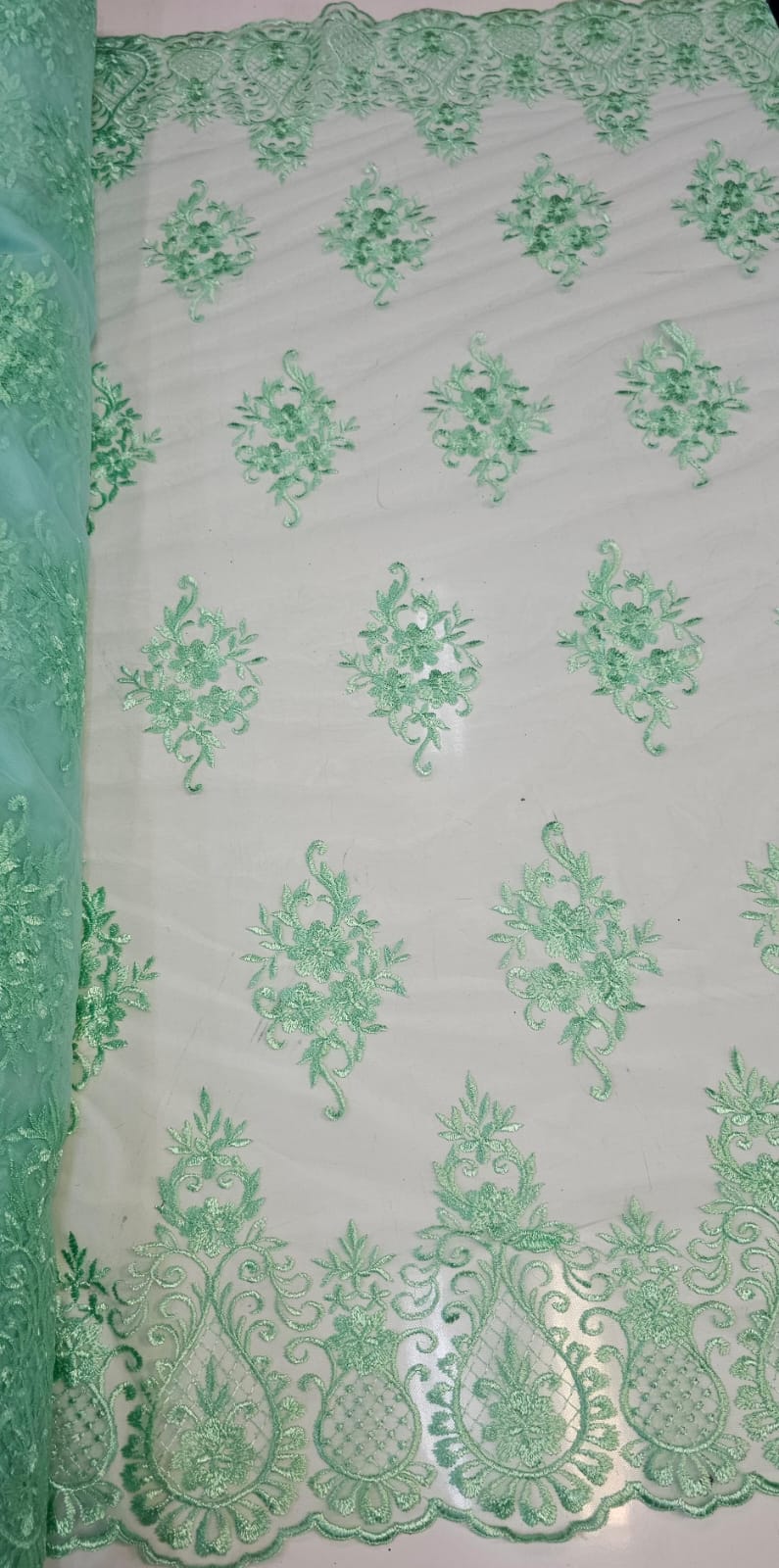 Tule Bordado com Bico Verde Claro LS2321D15 