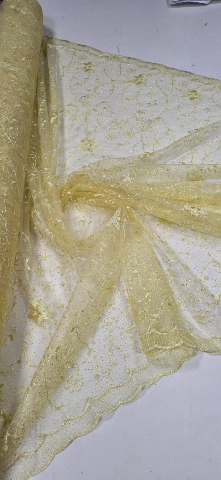 Tule Bordado com Pérolas e Glitter Turim Amarelo Modelo 05