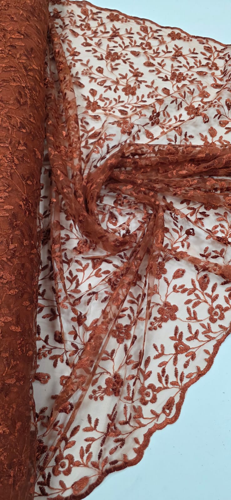 Tule Bordado Festa Terracota