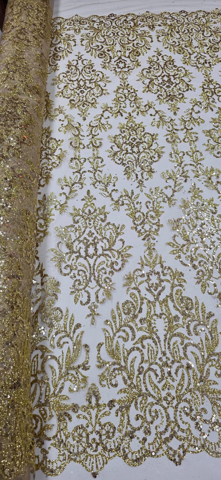 Tule Arabesco com Glitter e Paetê Dourado 306LX